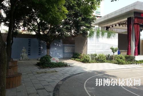 天府成人中等專(zhuān)業(yè)學(xué)校2020年招生辦聯(lián)系電話(huà)