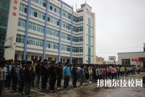 修文中等職業(yè)學(xué)校2020年報(bào)名條件、招生要求、招生對(duì)象