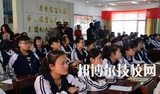 蘭州旅游職業(yè)學(xué)校2020年報(bào)名條件、招生要求、招生對(duì)象