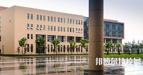 長(zhǎng)安汽車(集團(tuán))有限責(zé)任公司技工學(xué)校怎么樣、好不好