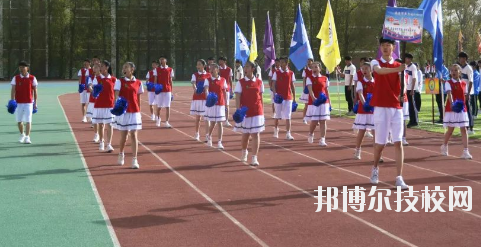 肅南縣職教中心2020年學費、收費多少