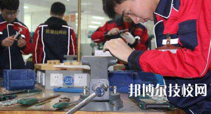 蘭州電子工業(yè)學(xué)校2020年學(xué)費、收費多少