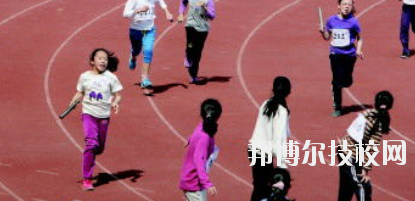 嘉峪關(guān)體育運(yùn)動(dòng)學(xué)校2020年學(xué)費(fèi)、收費(fèi)多少
