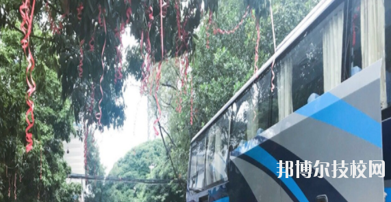 南寧信息工程職業(yè)技術(shù)學(xué)校2020年報(bào)名條件、招生要求、招生對(duì)象 