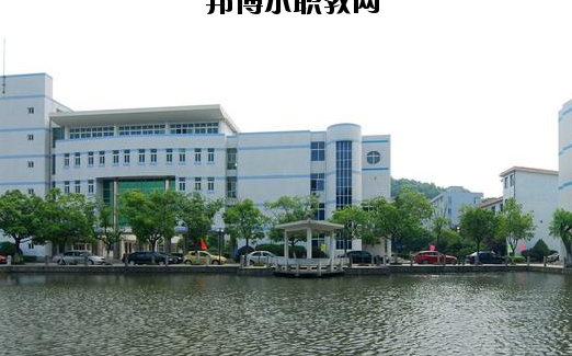 杭州輕工技師學(xué)院2020年報(bào)名條件，招生對(duì)象，招生要求