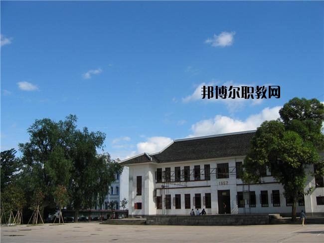四川省儀隴縣柳埡職業(yè)中學(xué)2020年報名條件、招生要求、招生對象