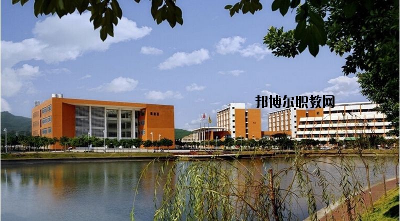 仙桃新亞電腦中等職業(yè)學(xué)校2020年報名條件、招生要求、招生對象
