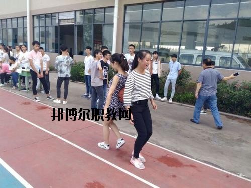 達(dá)州水電學(xué)校2020年報名條件、招生要求、招生對象