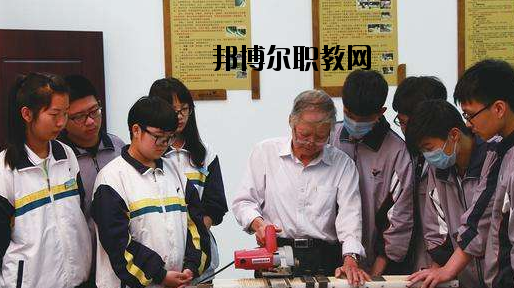 瑞安職業(yè)中等專業(yè)學(xué)校2020年報(bào)名條件、招生要求、招生對象