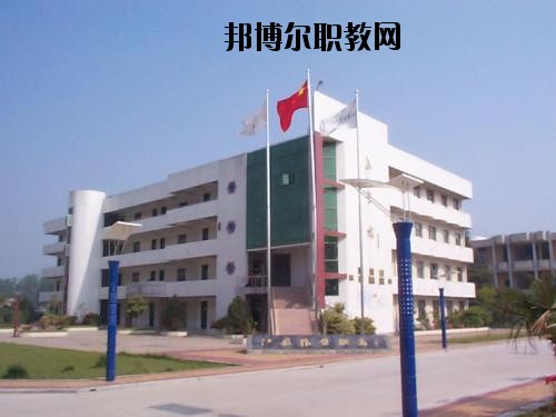 昭陽區(qū)高級職業(yè)中學2020年報名條件、招生要求、招生對象