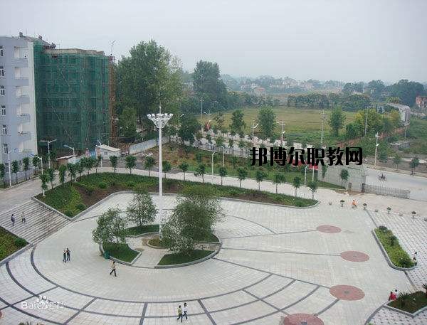 來(lái)鳳中等職業(yè)技術(shù)學(xué)校怎么樣、好不好