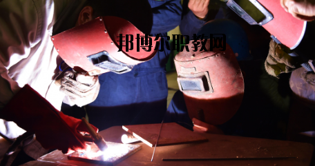 平涼亨通職業(yè)技術學校網(wǎng)站網(wǎng)址 