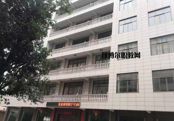  廣豐區(qū)信息技術(shù)學(xué)校2020年報(bào)名條件、招生要求、招生對(duì)象