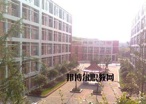 瑞安開(kāi)元高級(jí)中學(xué)2020年報(bào)名條件、招生要求、招生對(duì)象
