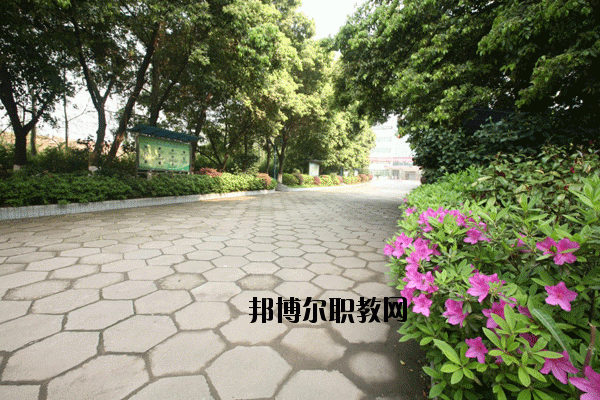 贛州農(nóng)業(yè)學(xué)校2020年報(bào)名條件、招生要求、招生對(duì)象 
