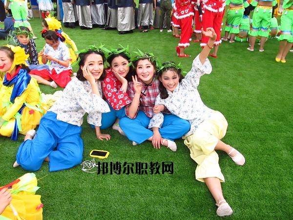 西安幼兒師范職業(yè)學(xué)校2020年報(bào)名條件、招生要求、招生對(duì)象 