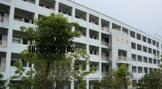 寧波興港職業(yè)高級(jí)中學(xué)怎么樣，好不好