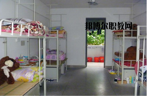 江門工貿職業(yè)技術學校2020年宿舍條件