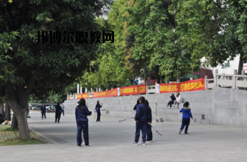 江門工貿(mào)貿(mào)易職業(yè)技術(shù)學校7