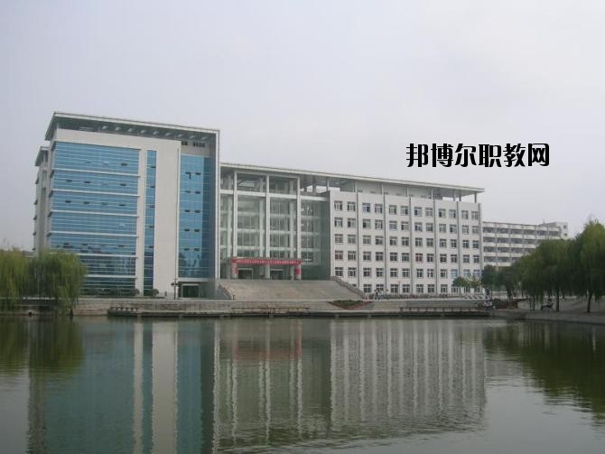 姚安縣職業(yè)高級中學(xué)2020年學(xué)費、收費多少