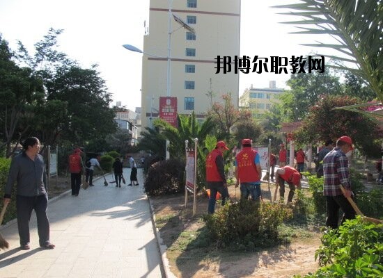 姚安縣職業(yè)高級中學(xué)怎么樣、好不好