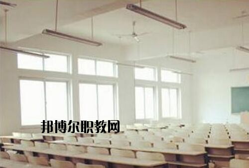 鄭州時(shí)代科技中等專業(yè)學(xué)校2021年報(bào)名條件、招生對(duì)象