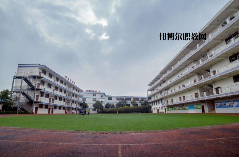 龍南職業(yè)中等專(zhuān)業(yè)學(xué)校怎么樣、好不好