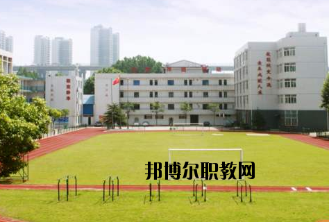 武漢電子信息職業(yè)技術(shù)學(xué)校2020年報(bào)名條件、招生要求、招生對象