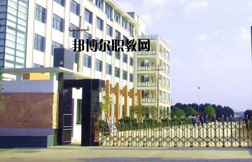 浙江吉利汽車工業(yè)學(xué)校怎么樣，好不好