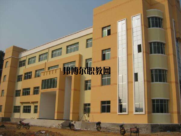 上猶職業(yè)中等專業(yè)學(xué)校2020年報(bào)名條件、招生要求、招生對(duì)象