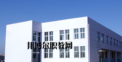 甘肅煤炭工業(yè)技工學(xué)校2020年報(bào)名條件、招生要求、招生對(duì)象