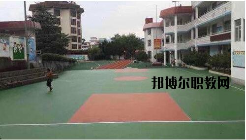 遵義博導(dǎo)網(wǎng)絡(luò)職業(yè)技術(shù)學(xué)校2020年招生辦聯(lián)系電話(huà)