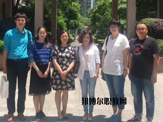龍泉中等職業(yè)學(xué)校2020年報(bào)名條件、招生要求、招生對(duì)象