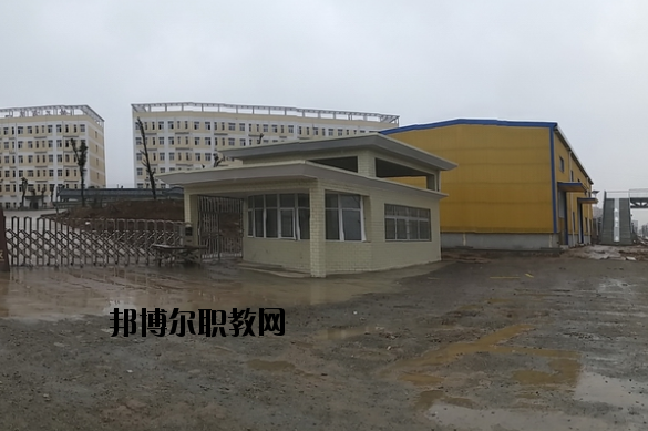 黃石第一技工學校2020年報名條件、招生要求、招生對象