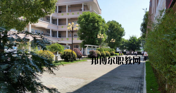 青田縣職業(yè)技術(shù)學(xué)校怎么樣，好不好