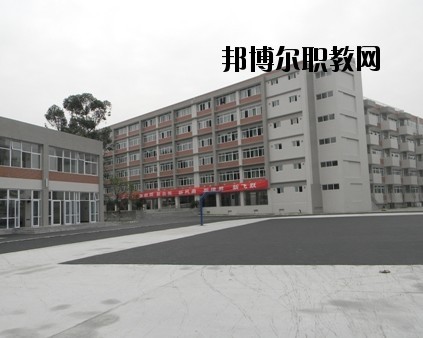 綿陽(yáng)機(jī)電工程學(xué)校2020年報(bào)名條件、招生要求、招生對(duì)象