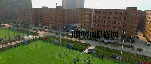 四川省資陽雁江區(qū)職業(yè)技術(shù)學(xué)校2020年報(bào)名條件、招生要求、招生對象