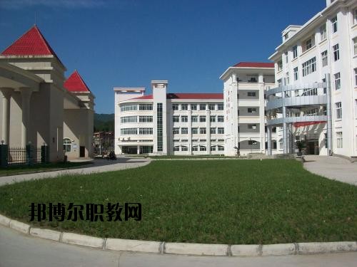 冊(cè)亨縣職業(yè)高級(jí)中學(xué)校2020年報(bào)名條件、招生要求