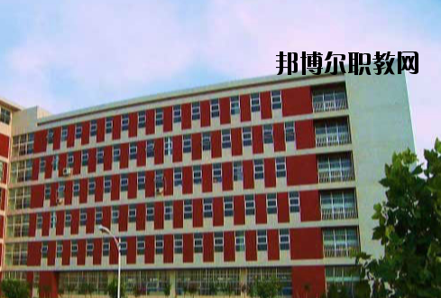 景德鎮(zhèn)體育運(yùn)動學(xué)校2020年招生簡章