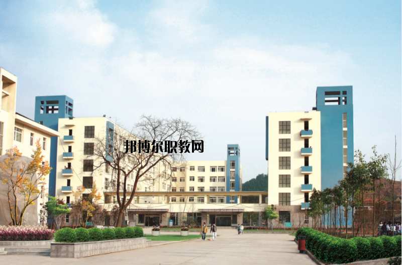 廣元市昭化區(qū)職業(yè)高級(jí)中學(xué)2020年報(bào)名條件、招生要求、招生對(duì)象