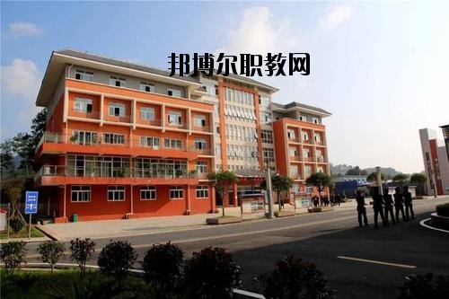 黔東南州國防科技學(xué)校怎么樣，好不好