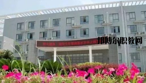 臨海江南職業(yè)技術(shù)學(xué)校怎么樣，好不好
