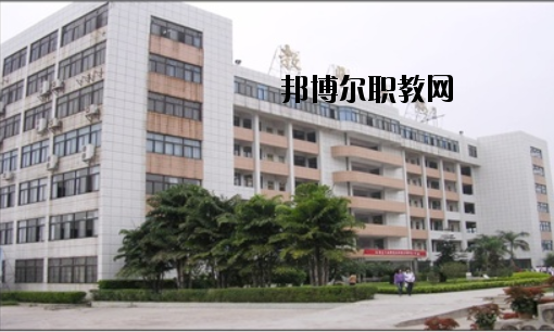肇慶工業(yè)貿(mào)易學(xué)校怎么樣、好不好