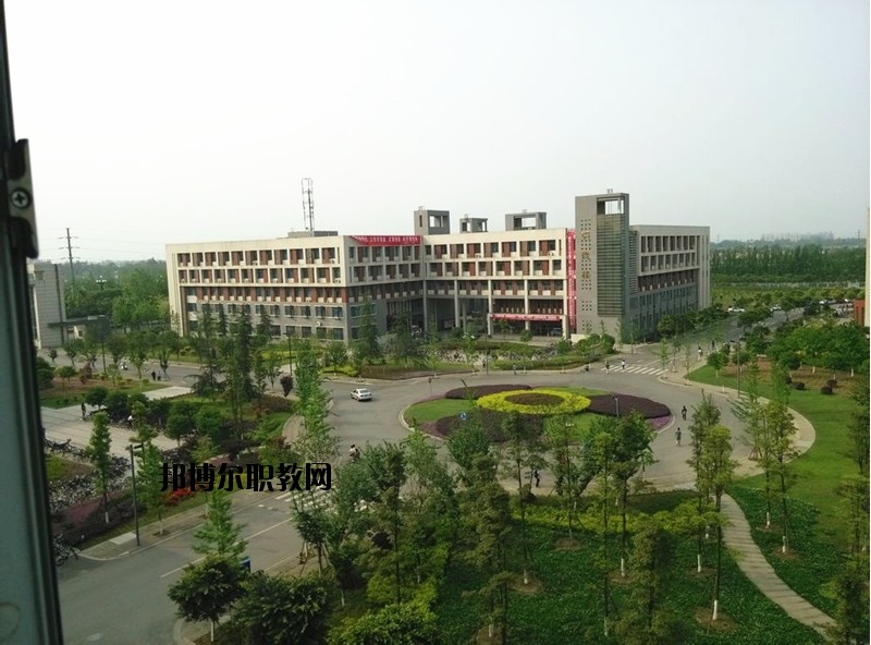 麻城木子店高級(jí)職業(yè)中學(xué)怎么樣、好不好