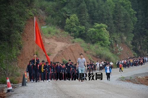 銅鼓縣職業(yè)中專學(xué)校怎么樣、好不好