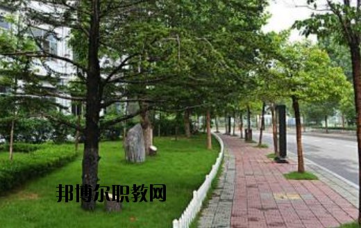 馬關(guān)縣民族職業(yè)高級中學(xué)怎么樣、好不好