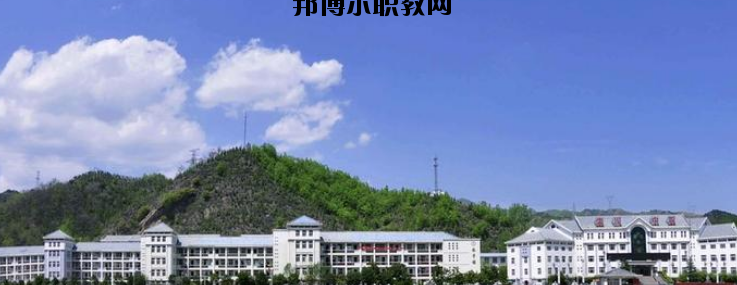 欒川中等職業(yè)學(xué)校2021年報(bào)名條件、招生要求、招生對(duì)象