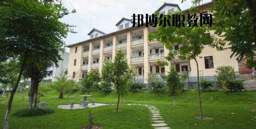 梅州農(nóng)業(yè)學(xué)校2020年報(bào)名條件、招生要求、招生對(duì)象