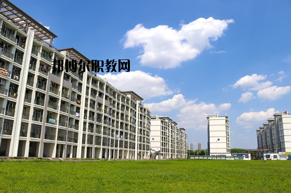 南京師范大學(xué)泰州學(xué)院2020年報(bào)名條件、招生要求、招生對(duì)象