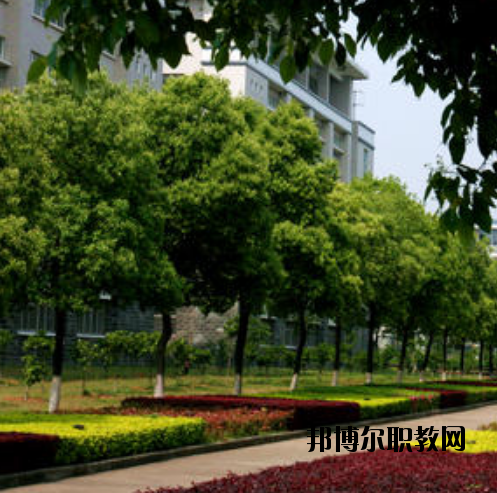 河南郟縣科技中等專業(yè)學校2021年報名條件、招生要求、招生對象